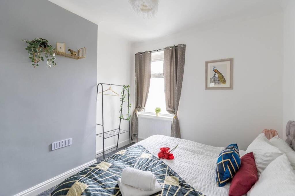 The Gatsby - Beautiful Spacious Central House Cardiff Extérieur photo