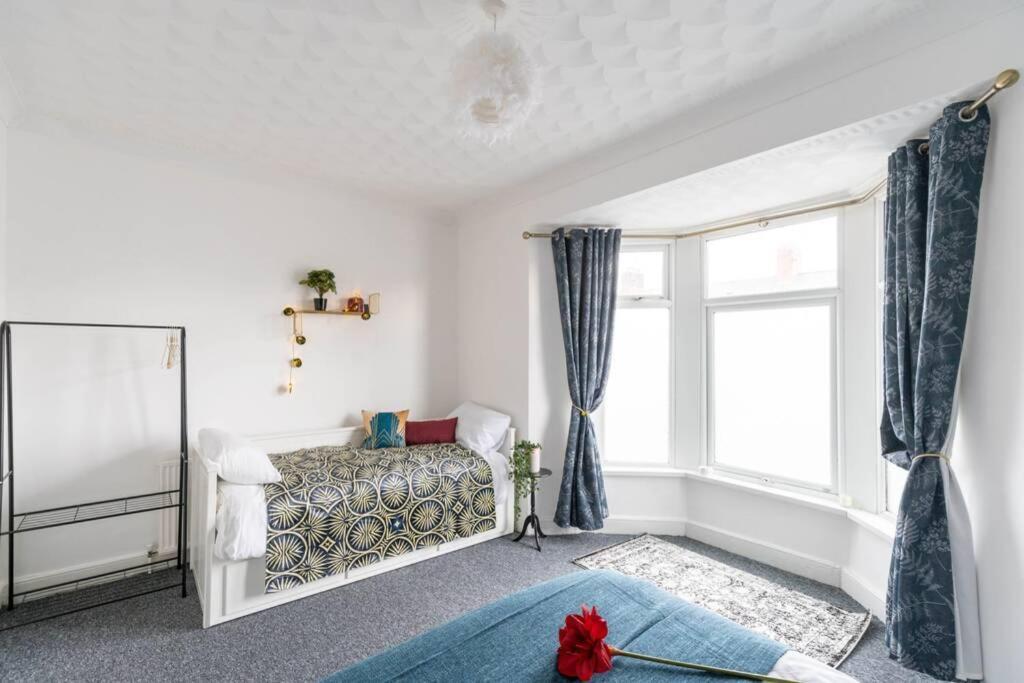 The Gatsby - Beautiful Spacious Central House Cardiff Extérieur photo