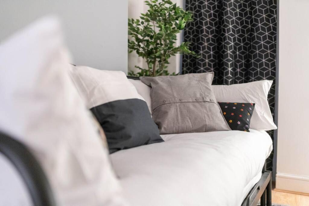 The Gatsby - Beautiful Spacious Central House Cardiff Extérieur photo