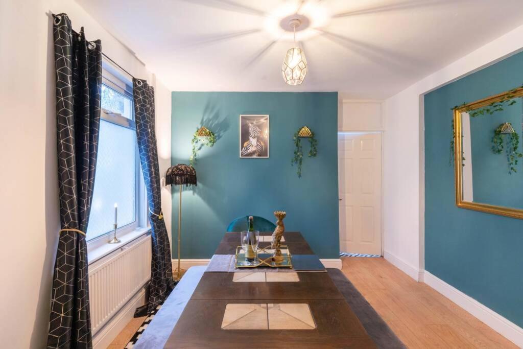 The Gatsby - Beautiful Spacious Central House Cardiff Extérieur photo